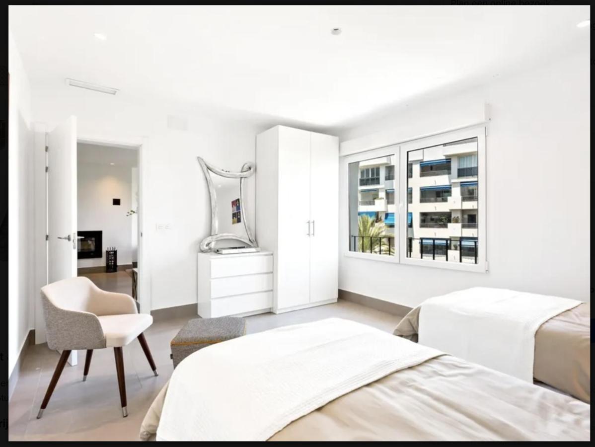 Puerto Banus Luxury Apartment Located In Harbor Marbella Eksteriør billede